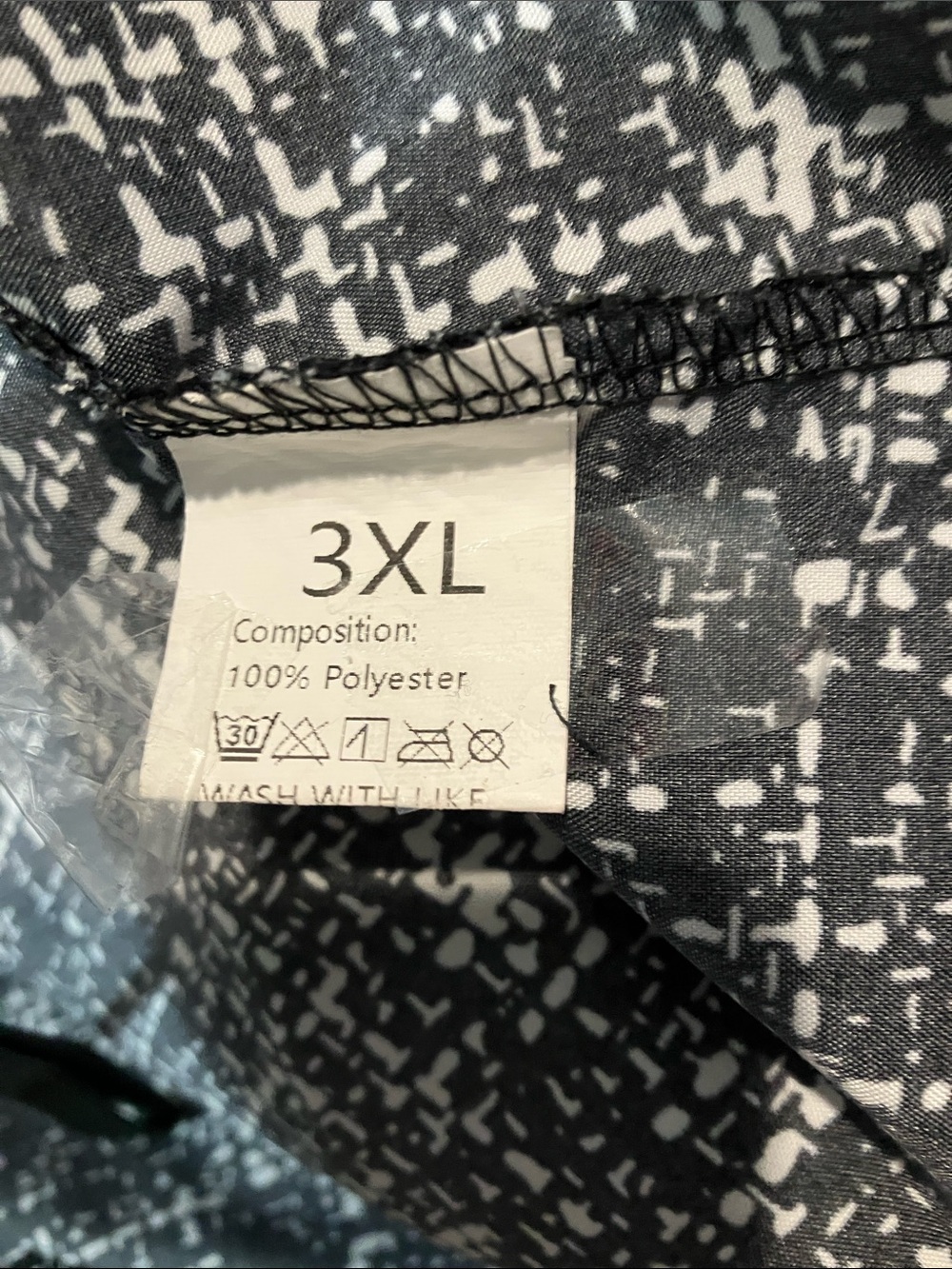 Women's Black & White V‑Neck Tank Top - Picture 2 of 7